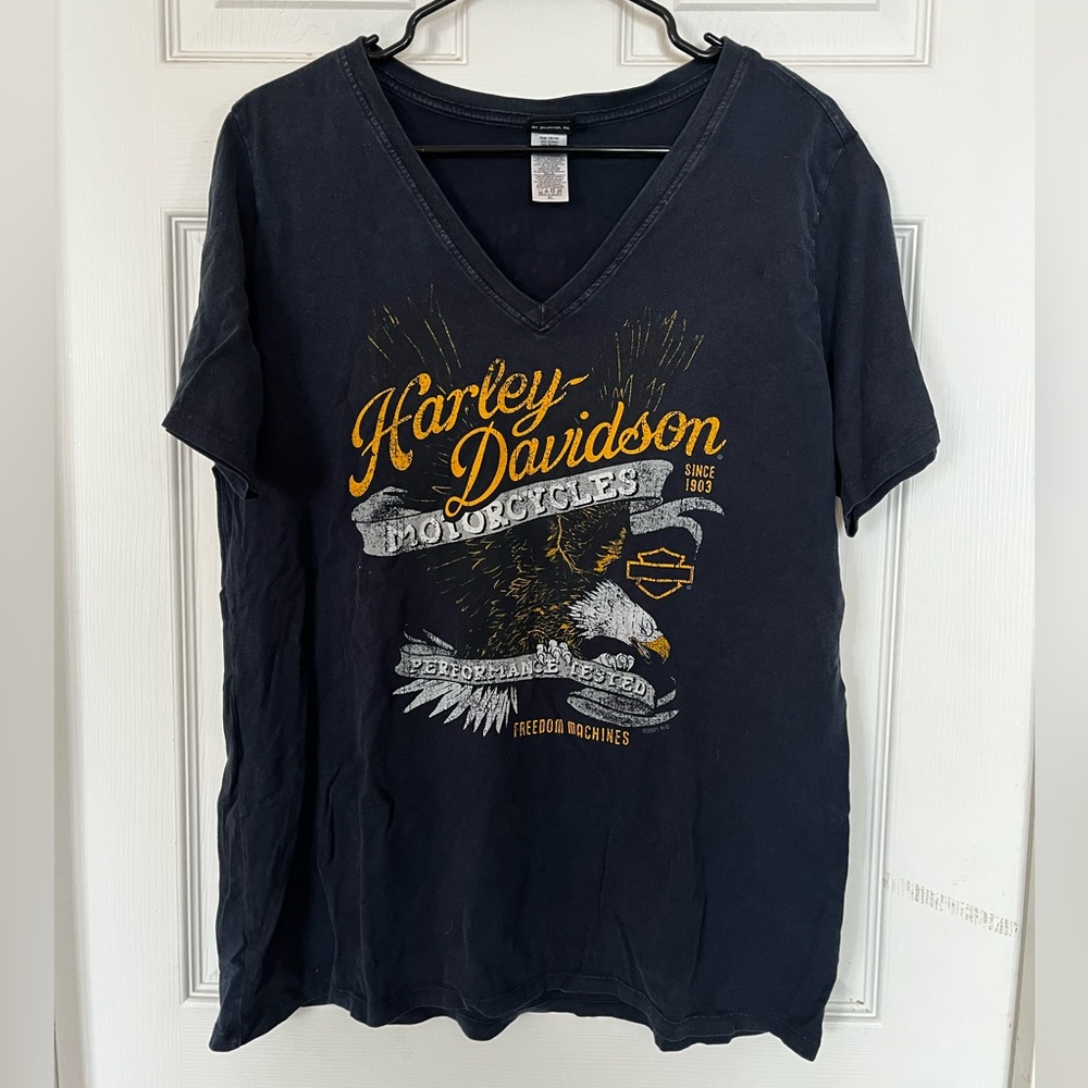 Harley-Davidson Oversized Navy V-Neck Eagle Graphic Tee Wyoming Skull